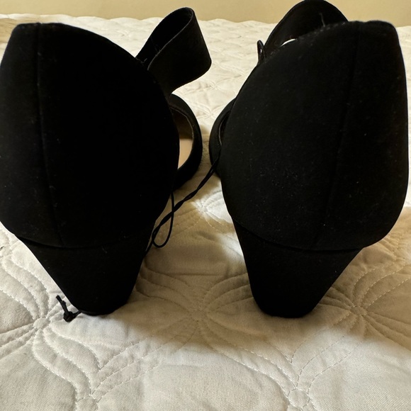 NWOT - Me Too  Women's Wedge  - Size 10 - Picture 10 of 11